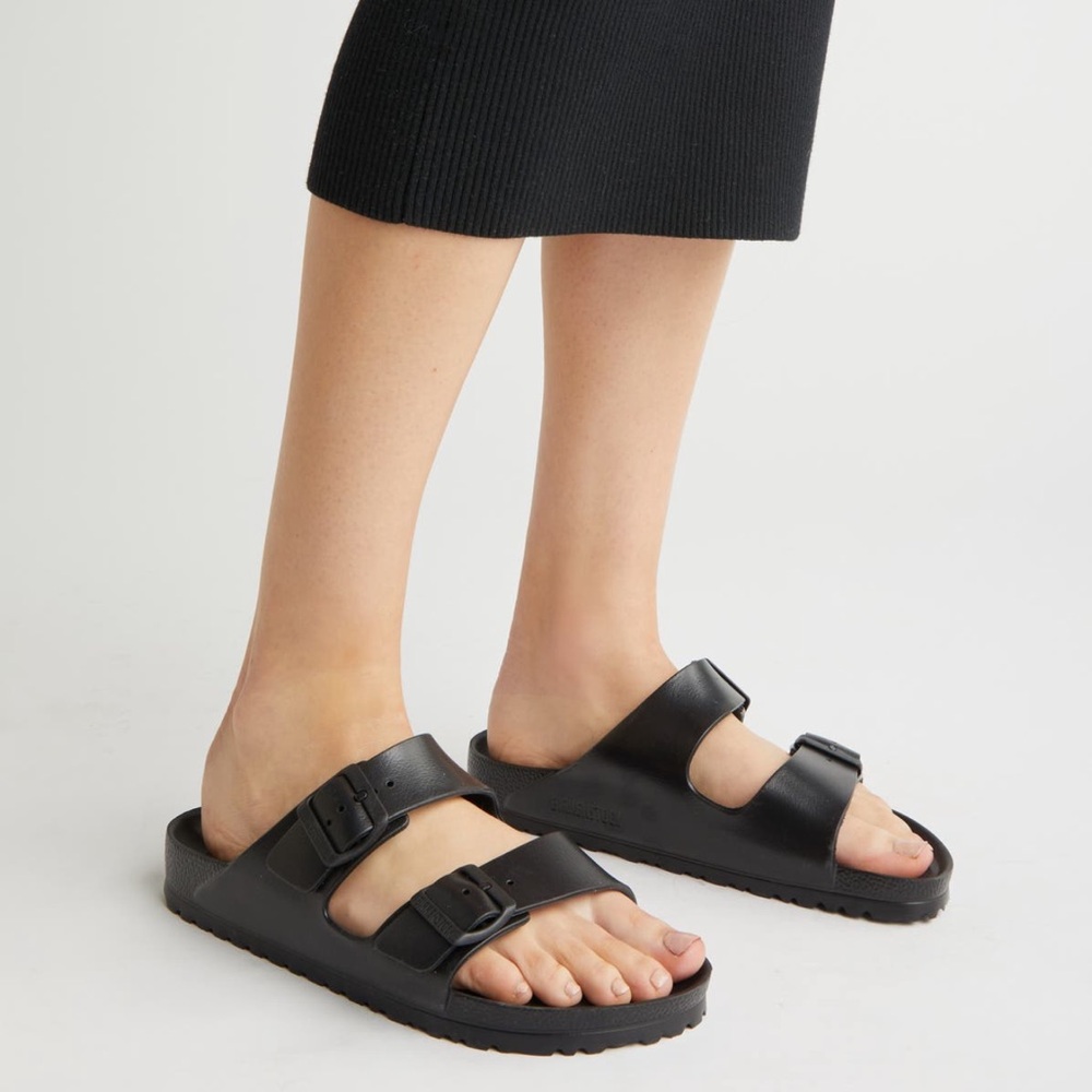 Birkenstock Arizona Essentials Waterproof
Slide Sandal - Black (39)